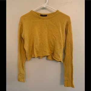 yellow cropped brandy melville sweater